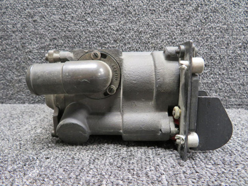 Bendix 29255-10A-A4 Bendix Oxygen Pressure Regulator and Diluter 