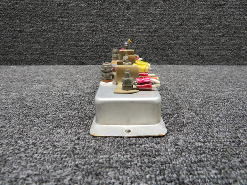 Does Not Apply 6430332, 1502682, 6402663 Engine Indicator Cluster (Minus Screen) 