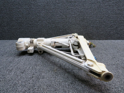 60-810000-608 Beechcraft B-60 Main Gear Assembly RH (Minus Links, Absorber)