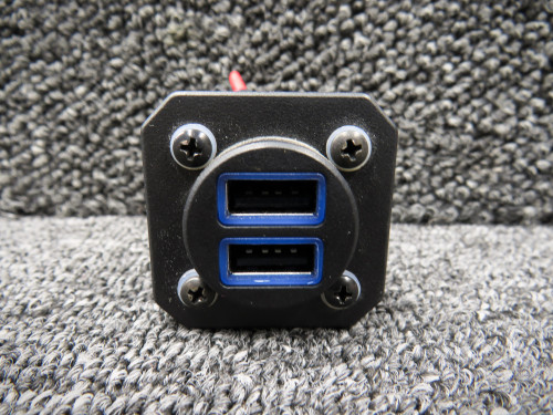 011-04937-00 Garmin GSB-15 Dual USB Charger (14, 28V)