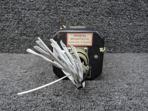 066-3011-01 King Radio KNI-520 Navigation Indicator