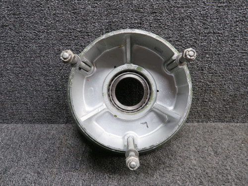 3070 (Use: 451-765) Piper PA24-250 Cleveland 6.00-6 Main Wheel Assembly
