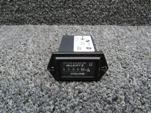 LR42455 Piper PA28-181 Hobbs Quartz Hour Meter (Hours: 4114.7) (Volts: 12-24)