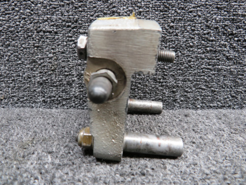 30-308 Cessna 162 Cleveland Brake Caliper Assembly