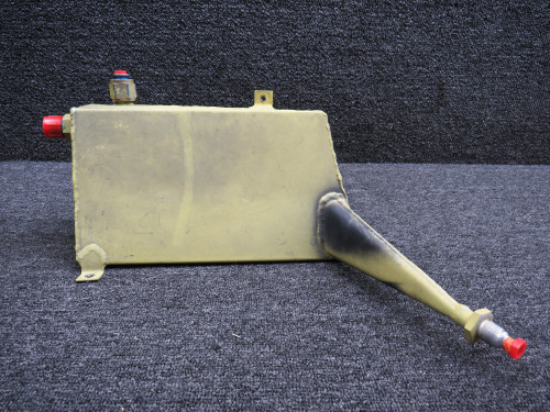0516009-18 Cessna 172R Fuel Reservoir Assembly LH