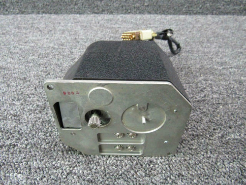 065-0029-01 Beech 95-C55 King Radio KS 272 Trim Servo Assy (Volts: 28)
