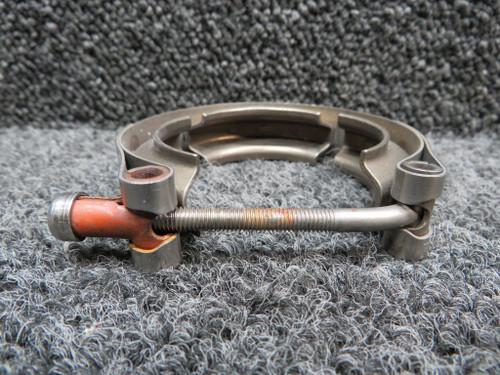 18276450R85329 Aeroquip V-Clamp Assembly