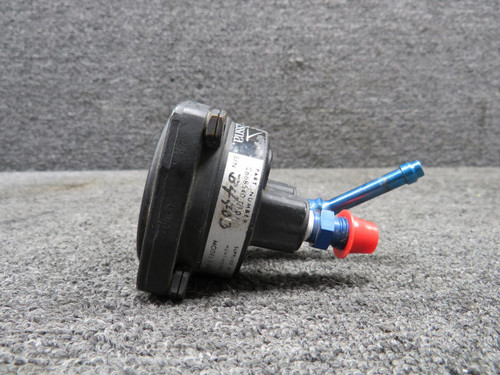 UMA C668540-0101 UMA 3-102-1 Suction Indicator (Worn Mount Holes) 