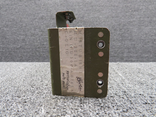 45A63853-3 Mitsubishi MU-300-1A Pressurization Parts Panel Bracket