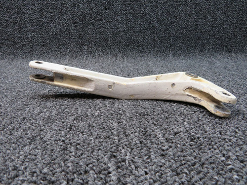 5041001-6 (FSO: 5041001-10 or 5041001-12) Cessna 310R Bellcrank Main Gear RH
