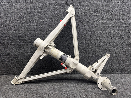 95-810002-617 Beechcraft 95-B55 Main Landing Gear Assembly LH with Torque Links