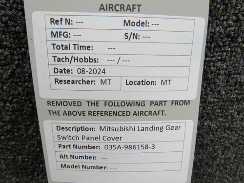 035A-986158-3 Mitsubishi Landing Gear Switch Panel Cover