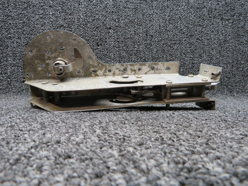 0851781-27 (Use: H966-1) Cessna 310Q Nacelle Baggage Door Latch Assy LH (White)