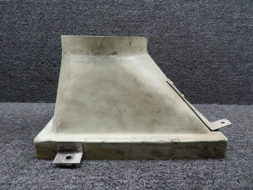 60-910024-605 Beechcraft Duke B60 Induction Air Box Housing