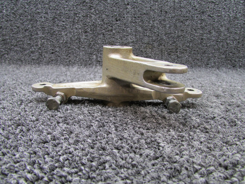 18823-001 (Cast: 18823-3) Piper PA23-250 Aileron Bellcrank Assembly RH