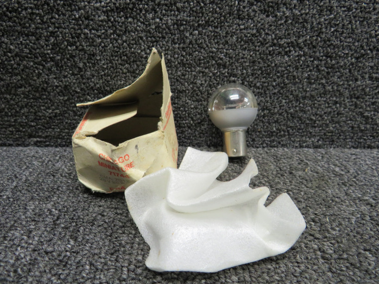 CMA-7512-24 CM Navigation Lamp (Volts: 28, Watts: 26) (New Old Stock)