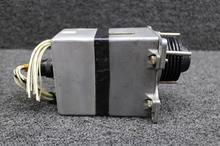 065-0024-02 King KSA-371 Servo Actuator with Mods and Mount (Volts: 28)