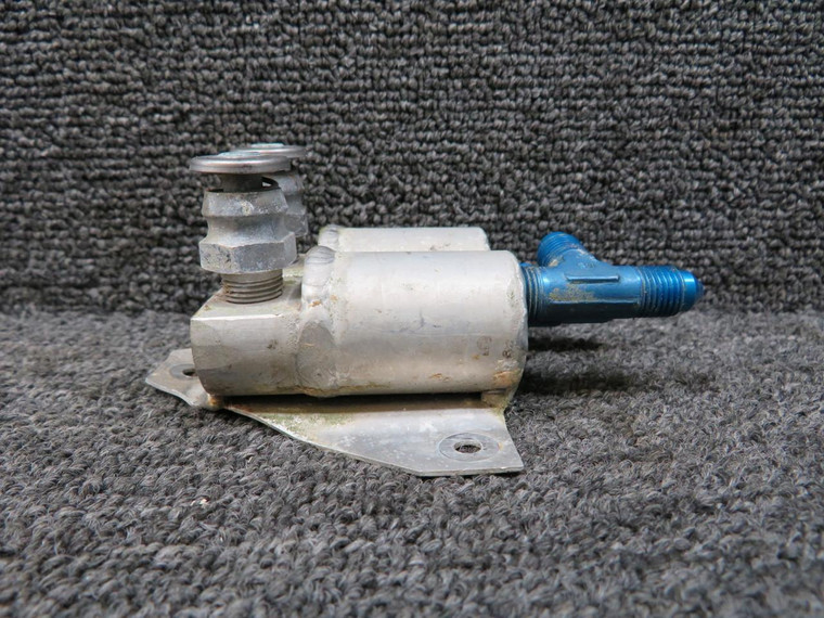 BJ1000ASIMY Piper PA28-151 Drain Valve Assembly