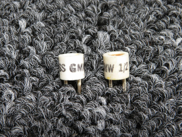 GMW-1-2 Bussmann Small Fuse Set of 2 (Amps: 1-2)
