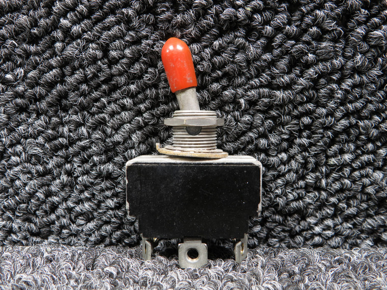 MS35059-21 (Alt: 8820K16) Cuttler-Hammer 3 Position Toggle Switch Assembly