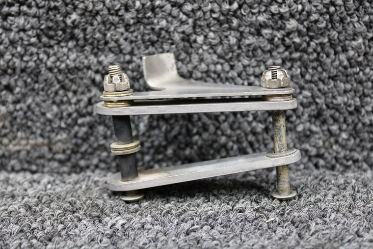 67028-000, 89279-003 Piper PA44-180 Main Gear Truss Hooks with Switch Bracket RH