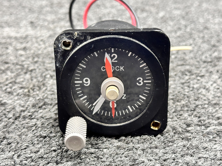 548-679 Piper PA34-200T Electric Instrument Clock (12V)
