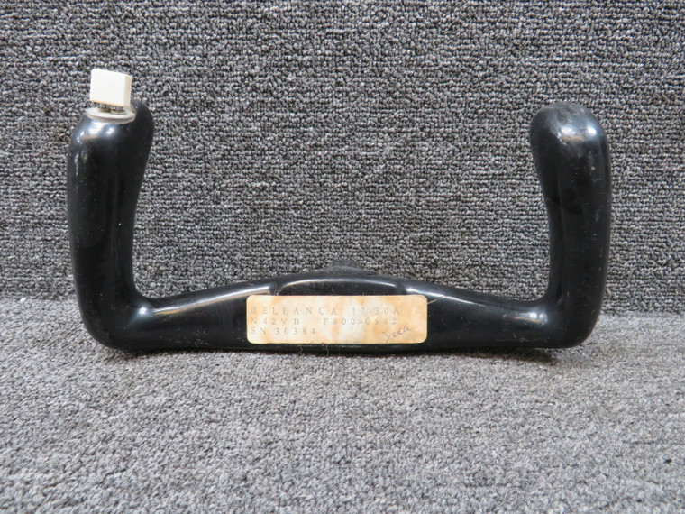 195726-0 Bellanca 17-30A Control Wheel RH (Chipped and Cracked)