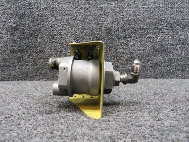 418-05054 (Alt: 935A-5002-1) Armtec Oil Pressure Transmitter with Bracket (Core)