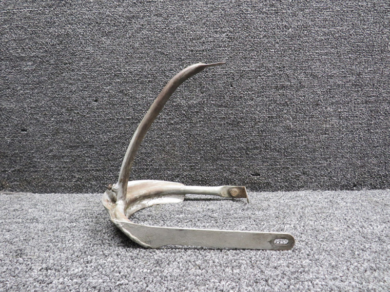 35-825175 Beehcraft B35 Nose Wheel Scraper (Damaged)