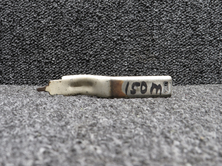 0426209-4 Cessna 150M Cabin Door Catch Assembly