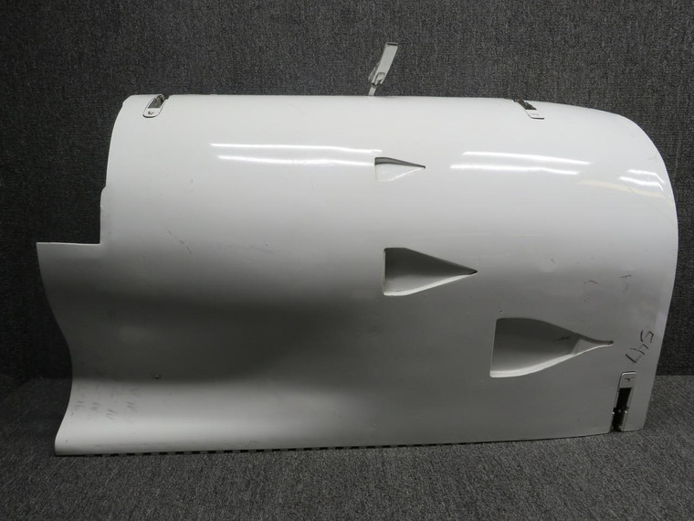 016A-13304-31 Mitsubishi MU-2B-26A Engine Nacelle Side Door Assembly LH