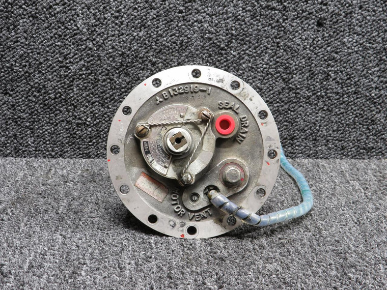 AP-15B (Use: 035A-948426-001) Mitsubishi Fuel Booster Pump