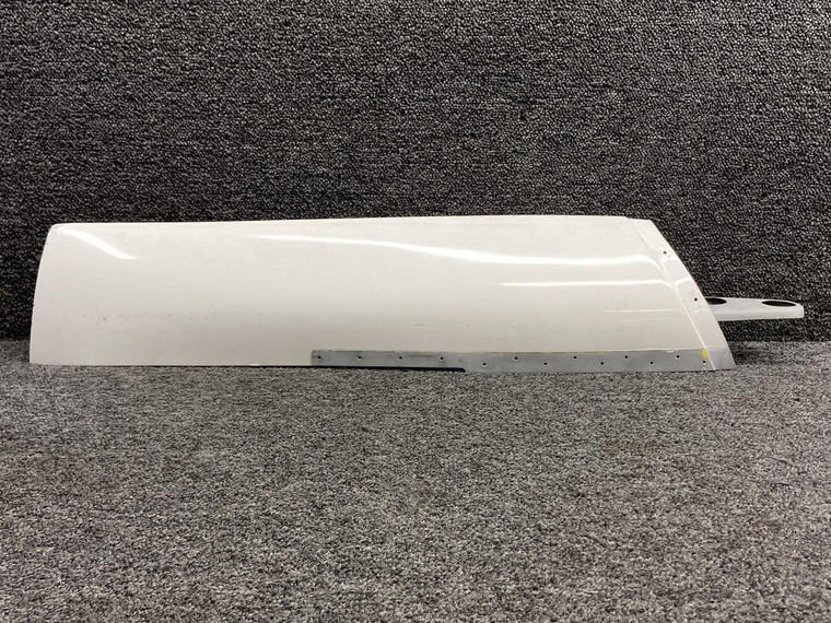 210382-502 Mooney M20K Wing Tip Assembly RH (White, Minor Damage)