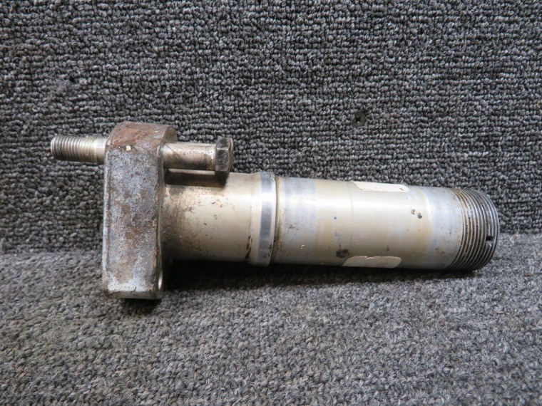 0541124-1 Cessna 182Q Main Landing Gear Axle (Worn)