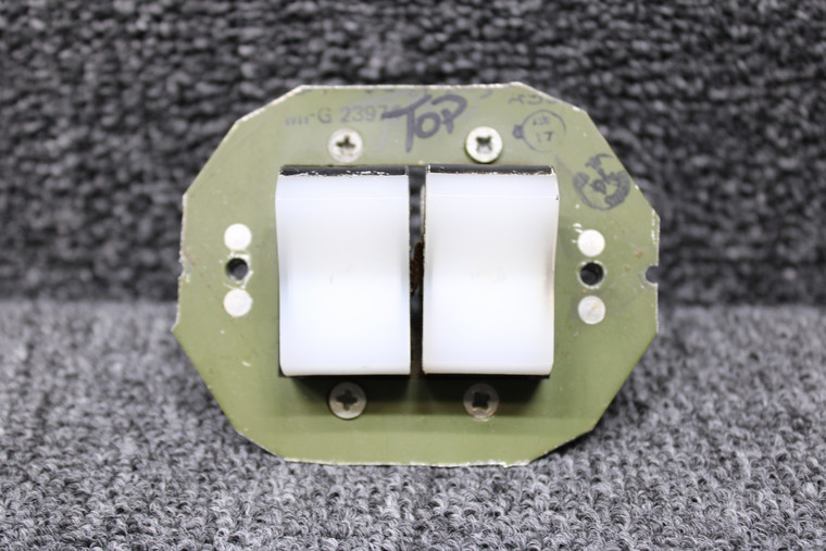 2TP16-3 Swearingen SA226-T(B) Und Lab Rocker Switch Set of 2 with Bracket