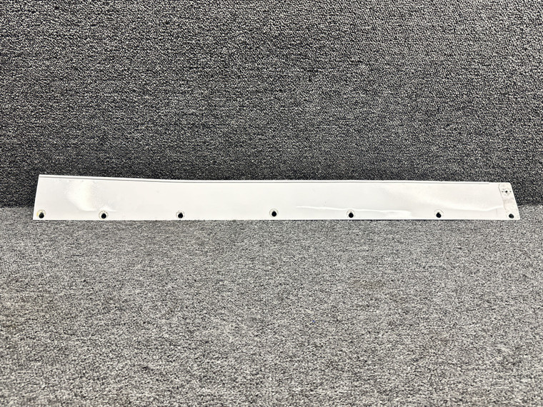 1221105-7 Cessna 210J Center Lower Fillet Assembly LH