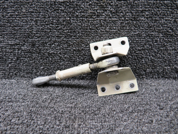 35-815056-16 Beechcraft Landing Gear Link Assembly with Bracket