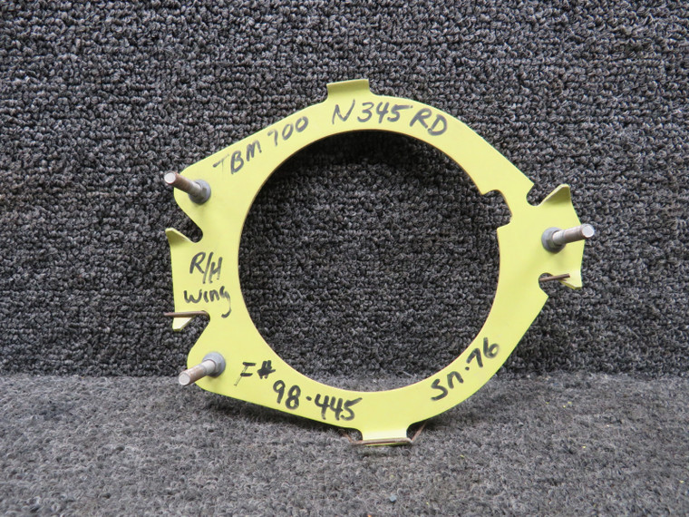T700-A-33-40-001-100 Socata TBM 700 Light Support Plate