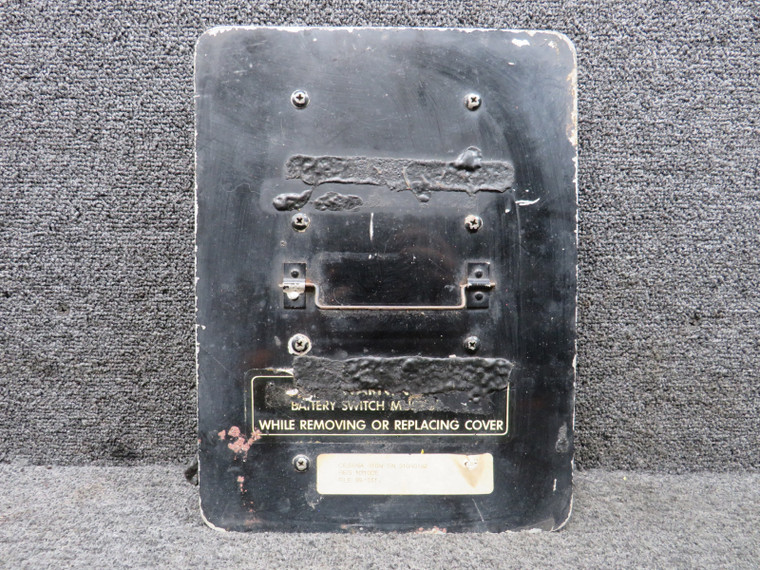 0822011-1 Cessna 310N Battery Box Cover (Worn Paint)