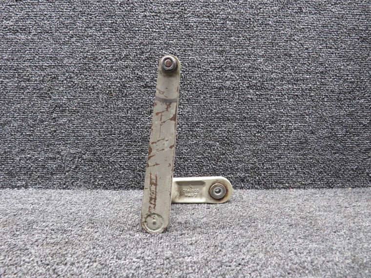 0843500-60 (Use: 5045001-201) Cessna Door Actuator Shaft and Arm Assembly LH