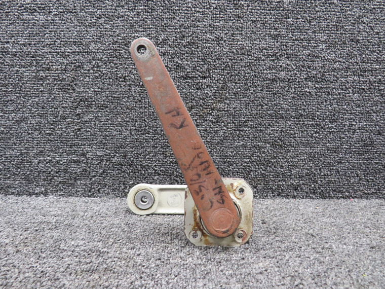 5045001-10 Cessna 310R Main Gear Door Actuator Arm Assembly RH