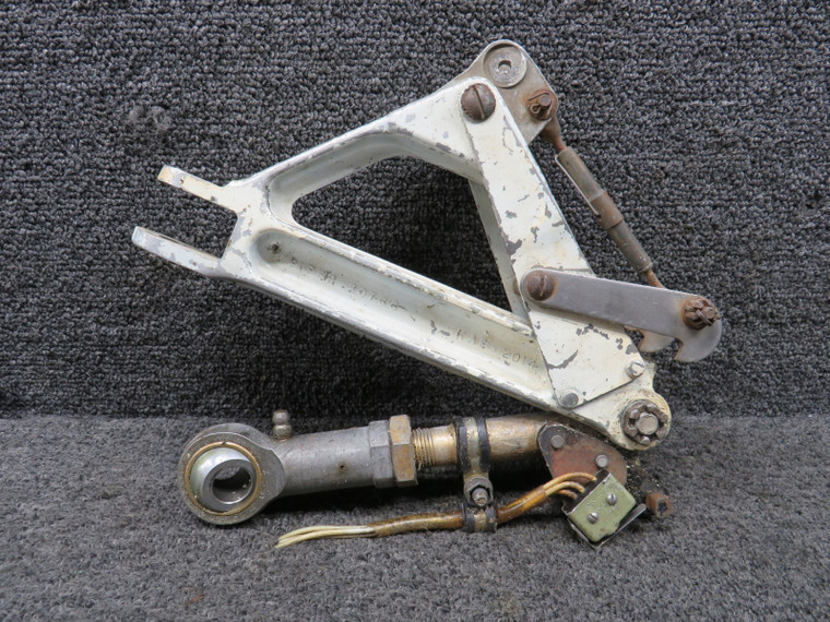 78721-012 Piper PA44-180 Main Landing Gear Truss Assembly RH with Switch Link