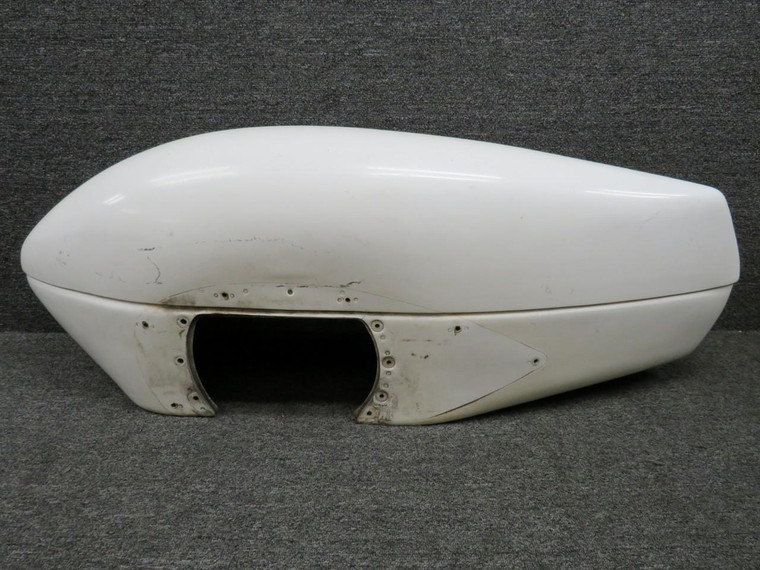 0541223-16 Cessna 172S Main Wheel Pant Assembly RH (Worn)