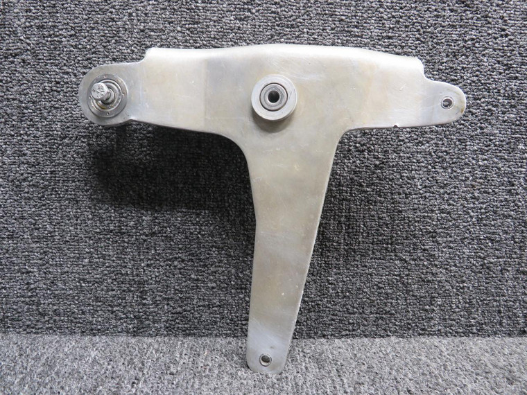 0320107-1 Cessna 195B Aileron Bellcrank Assembly LH
