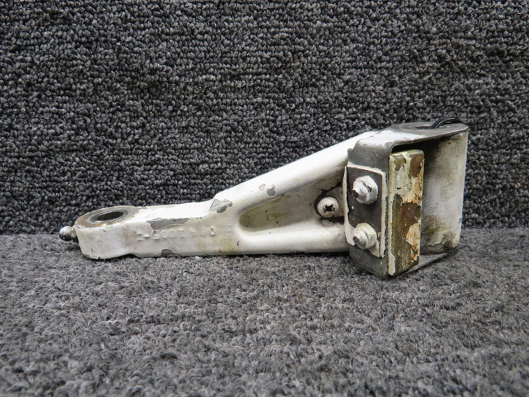 0841000-95 Cessna 310K Nose Gear Upper Torque Link Assembly