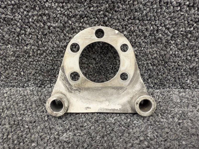 B30107-2 (Use: 075-30107-2) McCauley Torque Plate RH (Shaft: 0.8“, Holes: 3.1“)