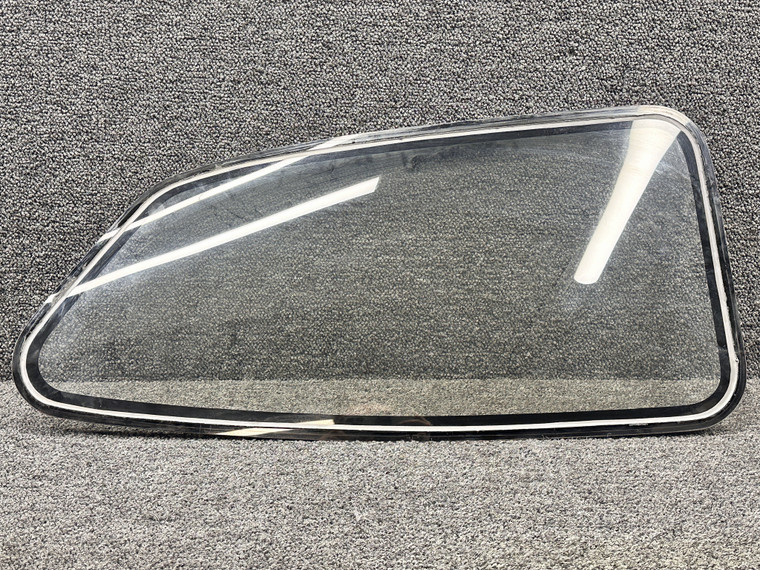 0512180-10 Cessna 172S Side Cabin Window Aft RH