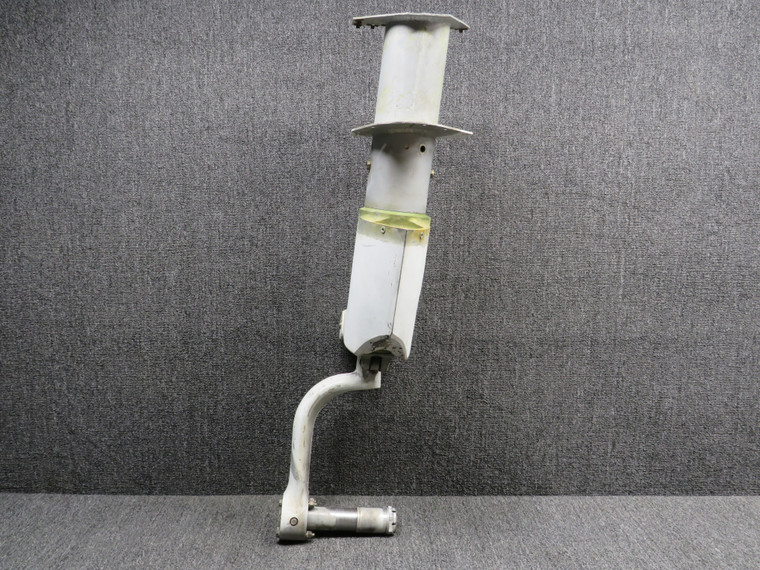 169-810000-660 Beechcraft B23 Main Landing Gear Assembly RH