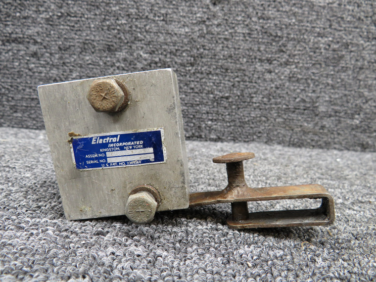 492-098 Piper Anti-Retract Valve Minus Valves