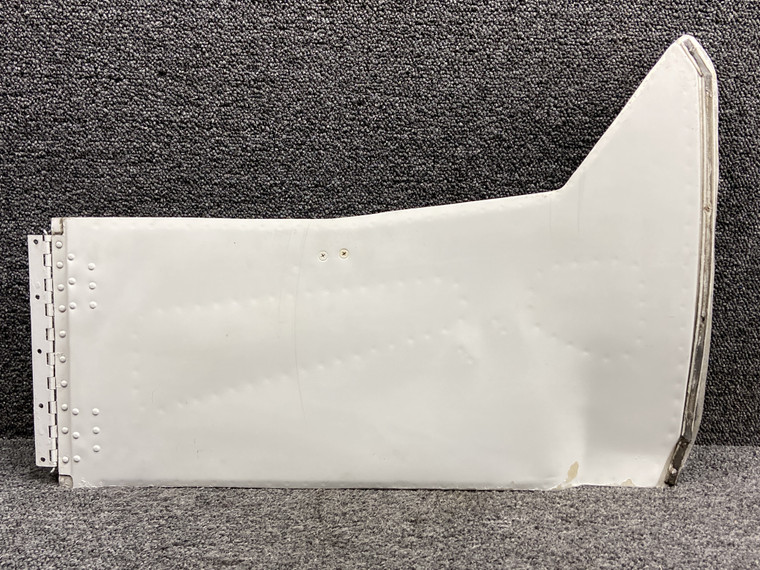 5027000-4 Cessna 421B Outboard Main Gear Door Assembly RH (Slight Damage)